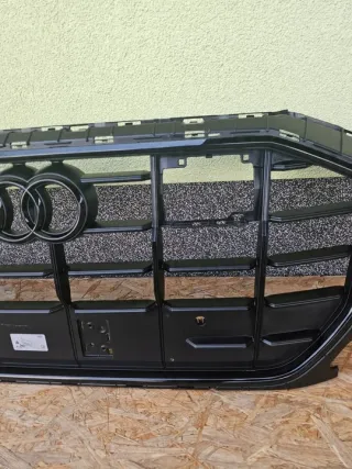 4M8853651 Решетка радиатора Audi Q8 Арт e11889976, вид 5