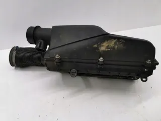 A0000945568 Корпус воздушного фильтра Mercedes C W203 Арт e11884368, вид 1