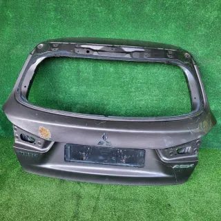 XYL530 Крышка багажника (дверь 3-5) Mitsubishi ASX Арт e11874241, вид 1