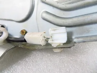 8513052010 1592004053 Моторчик стеклоочистителя фар Toyota Yaris 1 Арт e11873865, вид 3