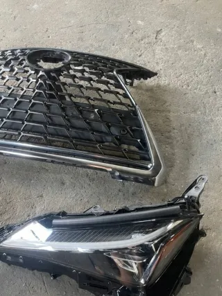 889064462 Решетка радиатора Lexus UX Арт e11873054, вид 3