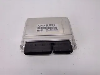 8E0909557J Блок управления двигателем Audi A4 B6 Арт e11868769, вид 1