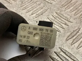 A0009057600 Датчик удара Mercedes S W222 Арт e11866119, вид 2