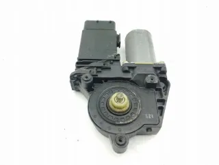 3B4837752 Моторчик стеклоподъемника Volkswagen Passat B5 Арт e11862758, вид 4