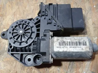 5K0959704D 17323710444 Моторчик стеклоподъемника Volkswagen Golf 6 Арт e11862676, вид 2