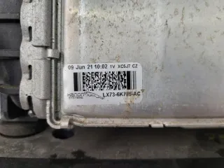 LX73-6K775-AC Интеркулер Jaguar F-Pace Арт e11860169, вид 4