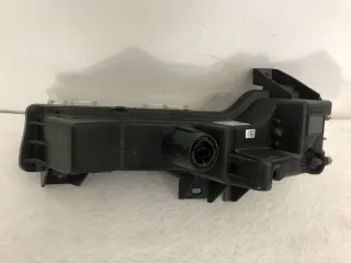 1077396-00-D Фара противотуманная правая Tesla model 3 Арт e11856577, вид 6