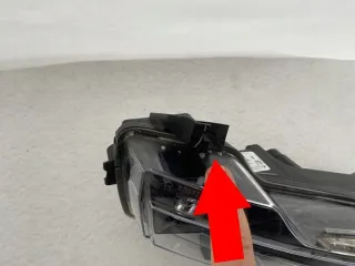 1077396-00-D Фара противотуманная правая Tesla model 3 Арт e11856576, вид 3