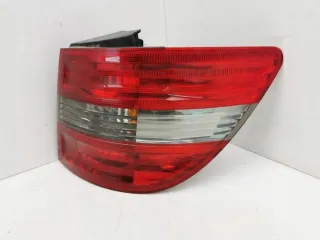 A1698201464 Фонарь задний правый Mercedes B W245 Арт e11855461, вид 2