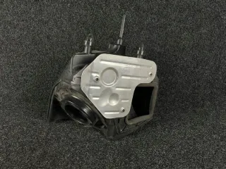 8W0133835P Корпус воздушного фильтра Audi A4 B9 Арт e11841256, вид 1
