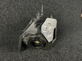 8W0133835P Корпус воздушного фильтра Audi A4 B9 Арт e11841256, вид 4