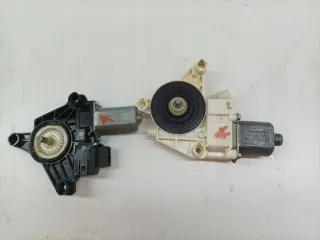 0130822690 2012- Моторчик стеклоподъемника Mercedes A W176 Арт e11838428, вид 2