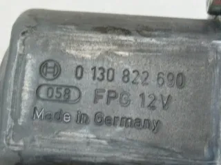 0130822690 2012- Моторчик стеклоподъемника Mercedes A W176 Арт e11838428, вид 3