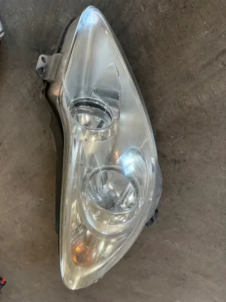 93189358 Фара правая Opel Corsa D Арт e11834190, вид 1