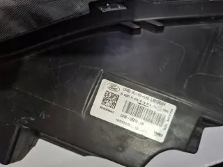 LV4B-13E016-AN L90188364 LV4B13E016AN Фара правая Ford Kuga 3 Арт e11833780, вид 13