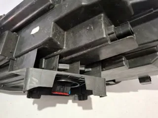 LV4B-13E016-AN L90188364 LV4B13E016AN Фара правая Ford Kuga 3 Арт e11833780, вид 15