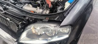  Передняя панель крепления облицовки (телевизор) Audi A4 B7 Арт e11831916, вид 7