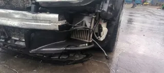  Передняя панель крепления облицовки (телевизор) Audi A4 B7 Арт e11831916, вид 8