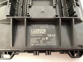 2015-2024 7E0937090B Блок предохранителей Volkswagen Transporter T6 Арт e11831158, вид 2