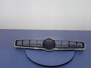 735414652 Решетка радиатора Fiat Bravo 2 Арт e11825504, вид 1