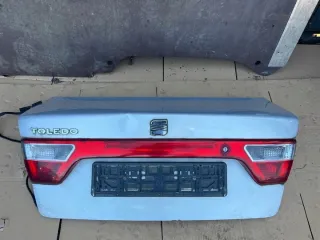 1999-2005 Крышка багажника (дверь 3-5) Seat Toledo 2 Арт e11807711, вид 1