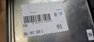 06L907309E Блок управления двигателем Audi A4 B9 Арт e11800689, вид 9