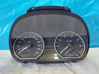 102493293 Щиток приборов (приборная панель) BMW 1 E81/E82/E87/E88 Арт e11791839, вид 1