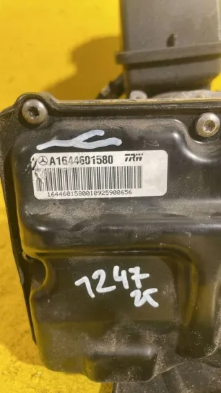 A1644601580 Насос гидроусилителя руля Mercedes ML W164 Арт e11789878, вид 8