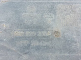 6R0825235E Декоративная крышка двигателя Skoda Fabia 3 Арт e11783108, вид 2