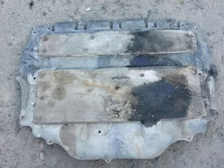 6R0825235E Декоративная крышка двигателя Skoda Fabia 3 Арт e11783108, вид 3