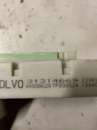 31314669 255613 Блок предохранителей Volvo V40 2 Арт e11780776, вид 3