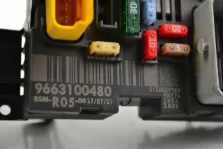9663100480 Блок предохранителей Peugeot 308 1 Арт e11780269, вид 2