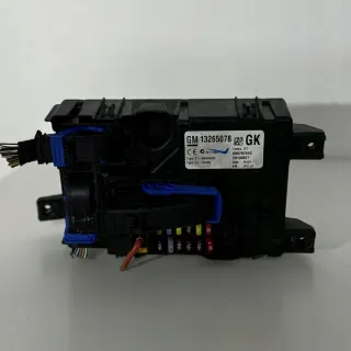 13265078 Блок предохранителей Opel Corsa D Арт e11780105, вид 5