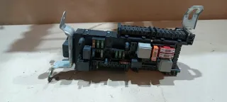 A2129005101 A2129016500 A2129024301 Блок предохранителей Mercedes E C207 Арт e11779717, вид 1