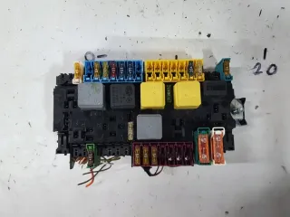 A2469060093 Блок предохранителей Mercedes B W246 Арт e11779613, вид 1