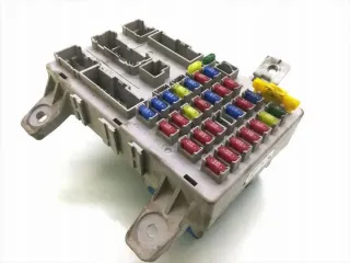91198-1C120 Блок предохранителей Hyundai Getz Арт e11779302, вид 1