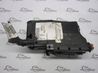 AV6T-14A067-AB Блок предохранителей Ford Focus 3 Арт e11779212, вид 2