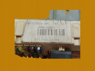 46750594 2001-2010 Блок предохранителей Fiat Stilo Арт e11779200, вид 4