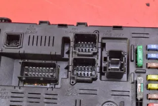 9660105880 Блок предохранителей Citroen C5 1 Арт e11779087, вид 8