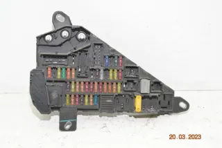 6906601 Блок предохранителей BMW 5 E60/E61 Арт e11778878, вид 1