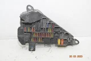 6906601 Блок предохранителей BMW 5 E60/E61 Арт e11778878, вид 2