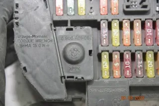 6906601 Блок предохранителей BMW 5 E60/E61 Арт e11778878, вид 4
