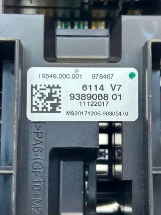 9389068 Блок предохранителей BMW 4 F32/F33/GT F36 Арт e11778830, вид 2
