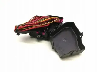 8D2941824 Блок предохранителей Audi A4 B6 Арт e11778651, вид 4