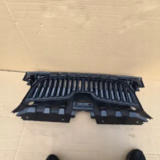 6V0853653A Решетка радиатора Skoda Fabia 3 Арт e11776759, вид 6