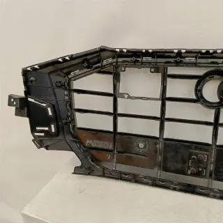 4M8853651D Решетка радиатора Audi Q8 Арт e11775944, вид 6