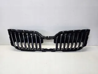 3V0853653B Решетка радиатора Skoda Superb 3 Арт e11753888