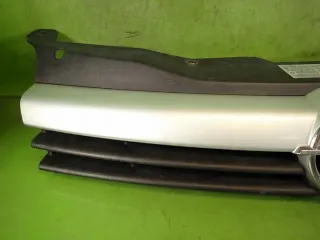 13108463 Решетка радиатора Opel Astra H Арт e11753522, вид 3