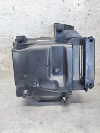 A6450900001 Корпус воздушного фильтра Mercedes A W176 Арт e11747639, вид 8