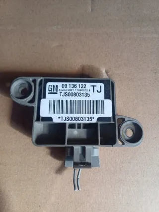 09136122 Датчик удара Opel Vectra B Арт e11746506, вид 1